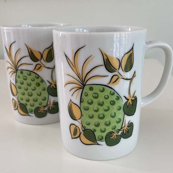 Creative Fine China Japanese Vintage Mugs Japan # 10 Cups Pineapple Strawberry - Picture 1 of 16